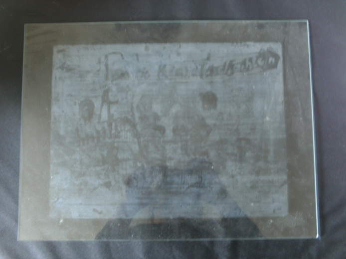 Krawallschachteln-Bildträger-Glas-ca.10_Jahre_später_Klein.jpg