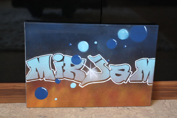 canvas2.jpg